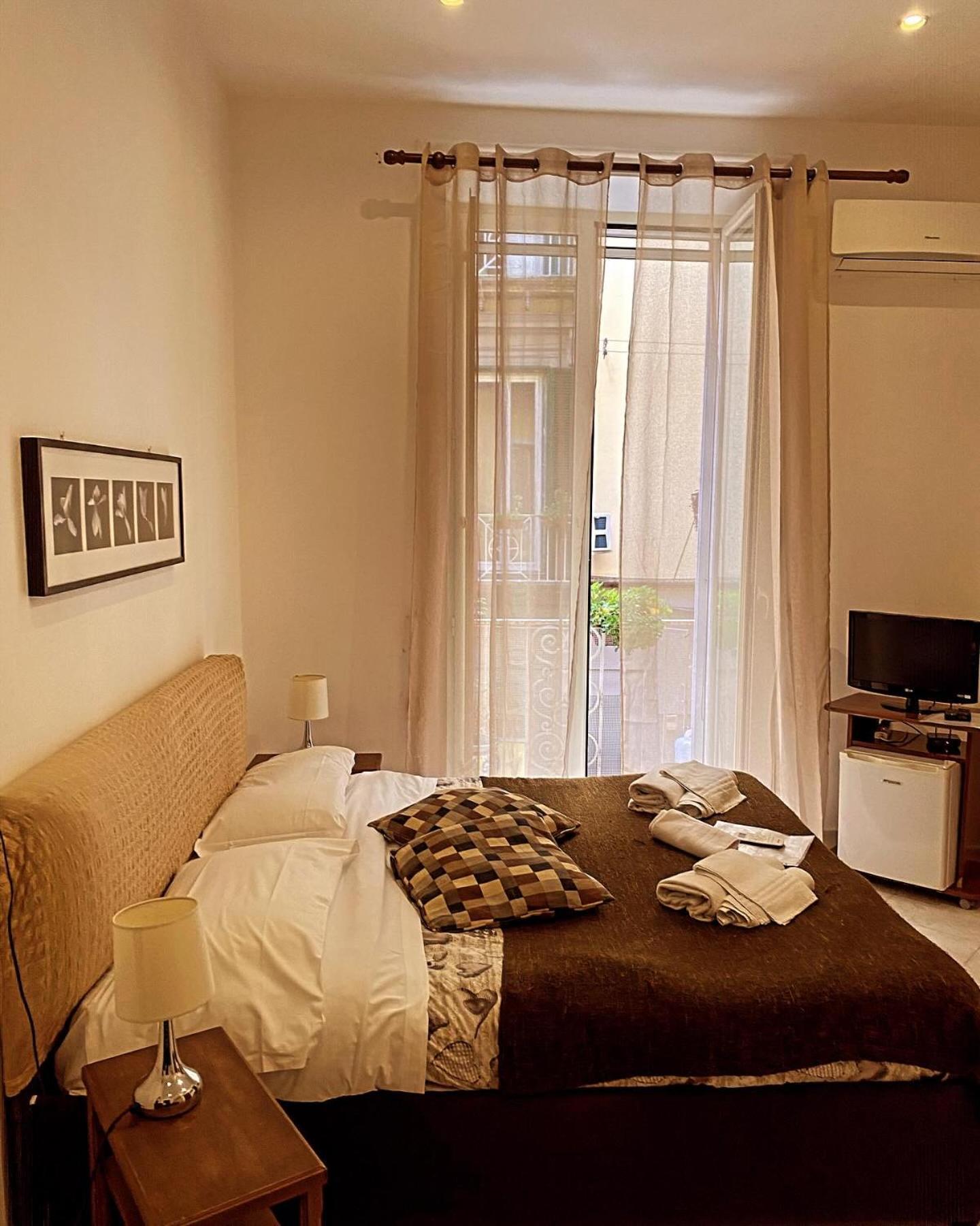 Bed & Breakfast Plebiscito Home Νάπολη Εξωτερικό φωτογραφία